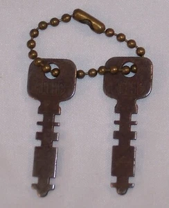 Vintage Original Reese Slaymaker Flat Keys No # Lock Padlock Lot Of 2 - Picture 1 of 1
