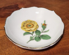Meissen Porzellan Schale, gelbe Wildrose, Blume, D 8 cm, 1. Wahl, handbemalt rar