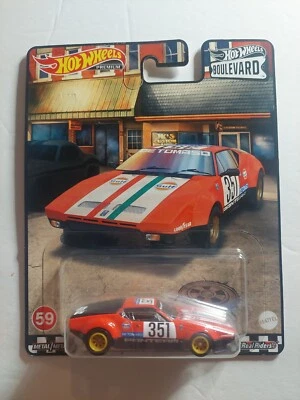 Hot Wheels Premium Boulevard #59 De Tomaso Pantera Gruppo 2022 4 pilotos reales  Foto 1 de 4