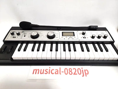 KORG microKORG XL Synthesizer Vocoder Keyboard Silber - Bild 1 von 4