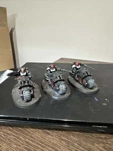 Warhammer 40K Primaris Outriders (3) Biker Space Marines Armee schwarz - Bild 1 von 7