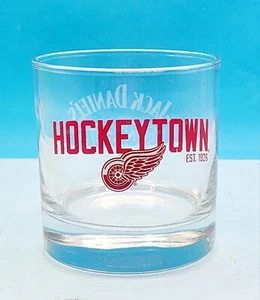 Detroit Redwings Hockeytown Jack Daniels número antiguo 7 rocas de whisky vidrio - Imagen 1 de 6