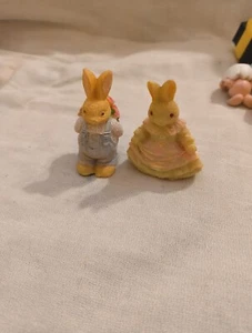 Vintage Rabbit Figurines - Picture 1 of 3