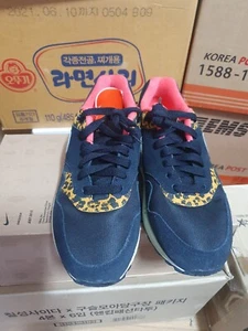 Nike Air max1 Wmns leopard Sz 8.5(wmns)  - Picture 1 of 7