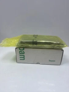 Schneider 59646 (& 59645) 10 inputs + 4 outputs 24...250 VDC - Picture 1 of 7