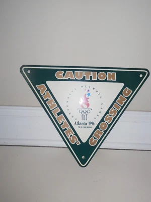 Letrero de “Cruce de atletas de precaución” de los Juegos Olímpicos de Atlanta 1996 Foto 1 de 2