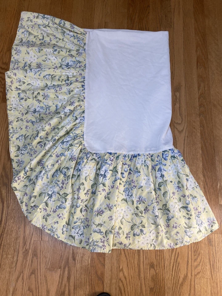 Sheridan Australia Blue/Yellow Floral FULL Bedskirt Bed Ruffle W/15" Drop - Image 1 of 4