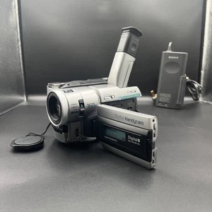 Sony DCR-TRV310E PAL Digital8 Hi8 Handycam Camera Camcorder - Tested - VGC - Picture 1 of 23