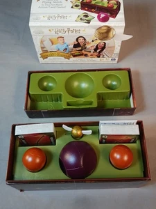 NEW HARRY POTTER CATCH THE GOLDEN SNITCH CARD GAME Box Wear - Picture 1 of 11