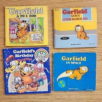 4 винтажные книги Гарфилда, сюрприз на день рождения Гарфилда, случайный выбор мини Гарфилд в космосе, - Изображение 1 из 4