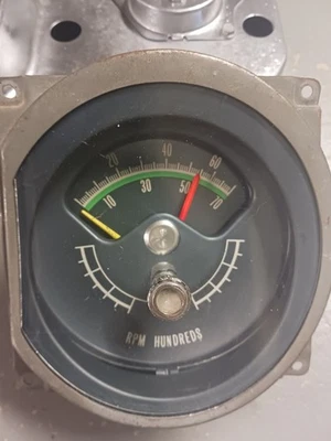 Pontiac GTO 1964 Lemans Tempest calidad de espectáculo restaurado tablero tacómetro ¡Bonito!! Foto 1 de 2