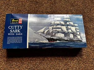 REVELL CUTTY SARK WITH SAILS SHIP LARGE PLASTIC MODEL KIT 1964 H-395 1:96 BOXED - Bild 1 von 5