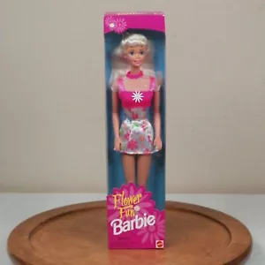Vintage Flower Fun Barbie Puppe 1996 Mattel 16063 weiß rosa Blumen Kleid Neu in OVP - Bild 1 von 4