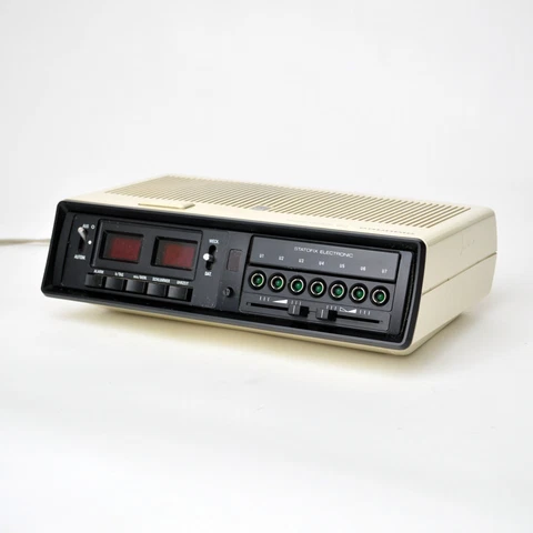 vintage 70s GRUNDIG SONO CLOCK alarm Radio space age transistor Cover