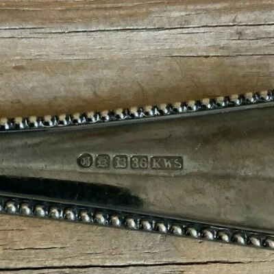 INGLÉS?  CUCHARÓN GRANDE CON CUENTAS - 12,5" - ACABADO OXIDADO - (Marcas no identificadas)   Foto 1 de 4