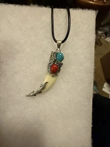 Halskette Westernkleidung mit künstlichem Türkis und Korral-Akzent - Bild 1 von 2