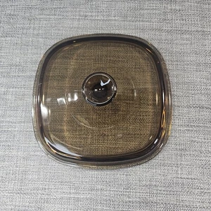 1980 - Coperchio di ricambio Pyrex Vision Ware quadrato A-9-C ambra - Foto 1 di 5
