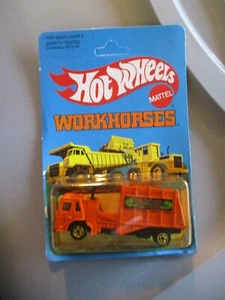 New in Box Hot Wheels 1983 Workhorses Department of Sanitation unpunched - Picture 1 of 2