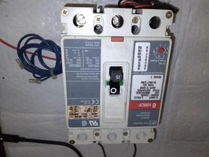 EATON CUTLER-HAMMER HMCP015E0C A2X1RPK 15AMPS 600VAC 250VDC 3POLES - Picture 1 of 6