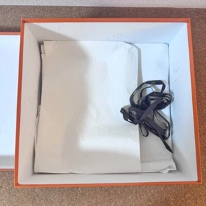 Hermes Birkin 25 arancione confezione regalo vuota 35x38x16 cm con nastro dal Giappone - Foto 1 di 7