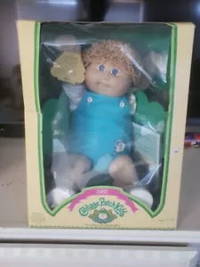 1985 Original Cabbage Patch Doll in Original Box - Never out of the Box - - Picture 1 of 5
