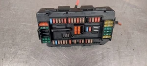 BMW 1 3 4 Series F20 F21 F30 F31 F32 Power Distribution Fuse Box Front 9224879 - Picture 1 of 7