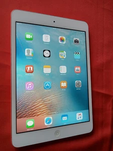 Apple iPad Mini 1 Gen 16GB A1432 WiFi, White 531 Working, See Descr & Pic. AS IS - Picture 1 of 13