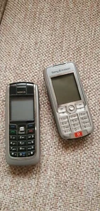 Sony Ericsson K700i + Nokia 6210 ; TWO BROKEN Vintage Mobile Phones for parts - Picture 1 of 7