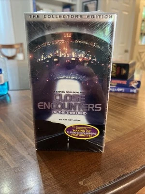 Close Encounters of the Third Kind Collectors Edition VHS, Unopened - Image 1 of 2