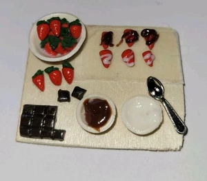 Dollhouse Strawberry Dipping Board Milk Chocolate Spoon - Picture 1 of 5