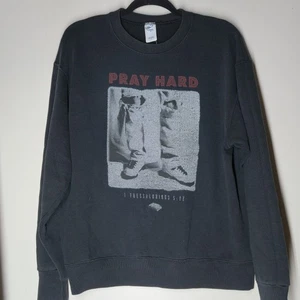 Vintage Pray Hard Jesus Religious Sweatshirt Size Large 90s Graphic Faded Black - Bild 1 von 4