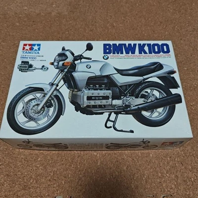 Tamiya BMW K100 1/12 Scale Model Kit - Image 1 of 4