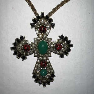 Sweet Romance Dimensional Cross Necklace Glass Beads & Stones NEW - Picture 1 of 7