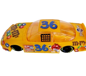 1998 Revell M&M's #36 WORKS New Batt Ernie Irvan 1:24th NASCAR Candy Dispenser - Bild 1 von 4