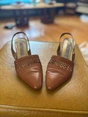 Vintage Versani Brown Leather Cutout Slingback Heels 7.5 - Image 1 of 4