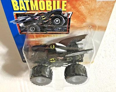 Hot Wheels ~ Monster Jam - BATMOBILE #7 ~ 2003 ~ Monster Truck ~ 1:64 ~ Nuevo ~ Casi Nuevo- Foto 1 de 4