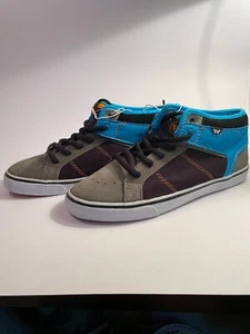 New Shaun White Skating Shoes Suede Canvas Kids Boys Size 5 Blue and Grey - Picture 1 of 10