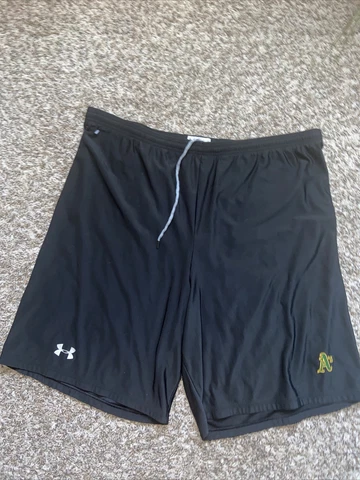 Oakland Athletics Under Armour Baseball Workout Warmup Shorts XL MLB Cover