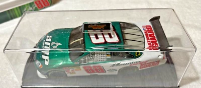 DALE WONHARDT JR. #88 MOTORSPORTS AUTÉNTICO 88 MOUNTAIN DEW/AMP/GUARDIA NACIONAL 1:24 Foto 1 de 4