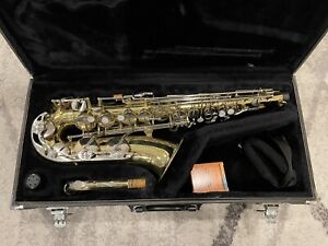 ***Yamaha YAS-23 Alto Saxophone, Worldwide Shipping***