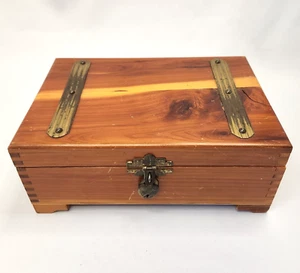 Caja de madera con bisagras vintage cerradura cola de milano espejo patas 9,25 x 6,25 x3,75 joyería - Imagen 1 de 19