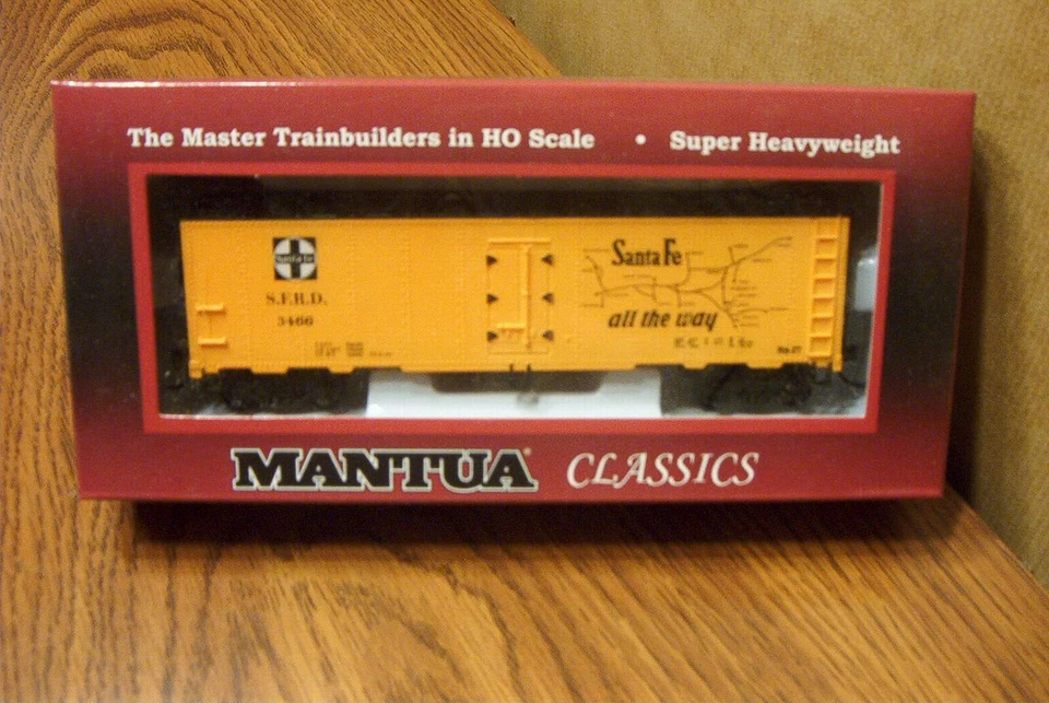 MANTUA CLASSICS/MRC  41' STEEL REFRIGERATOR CAR SANTA FE #3466 HO SCL #733001 - Image 1 of 1