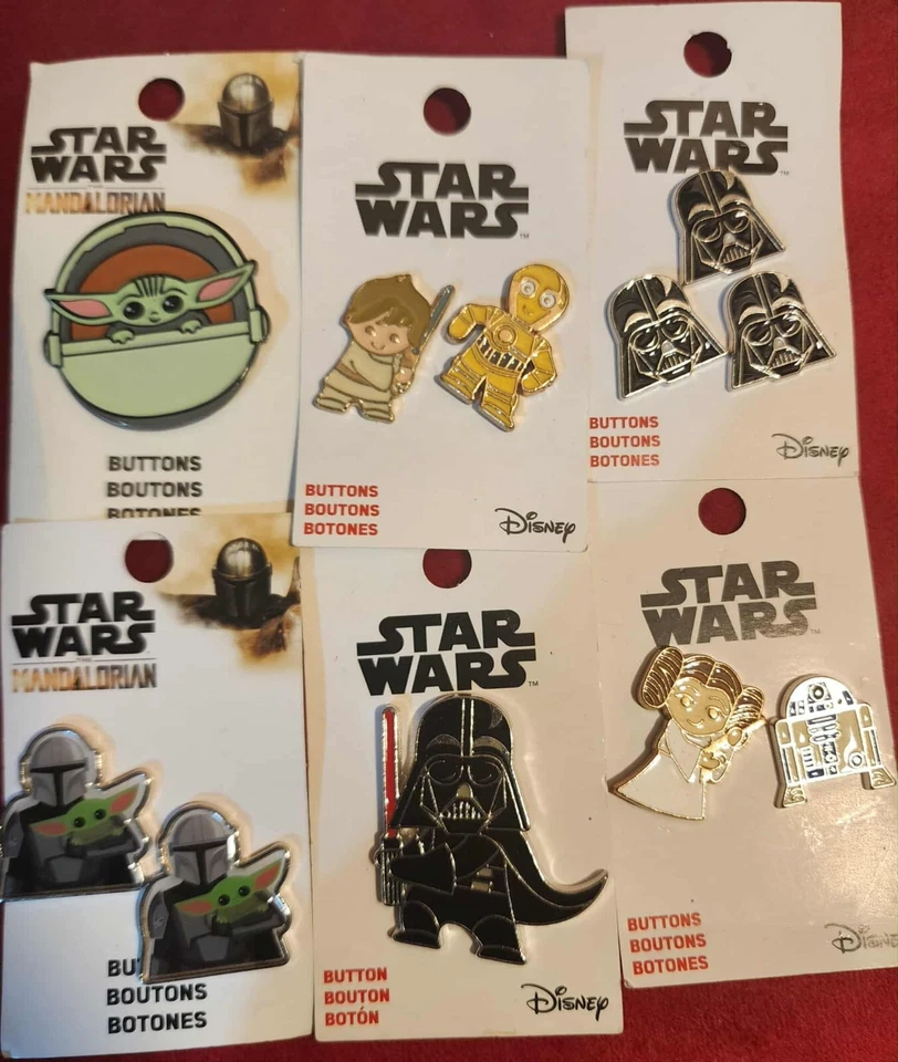 DISNEY STAR WARS MANDALORIAN BABY YODA CLOTHING BUTTON CRAFT