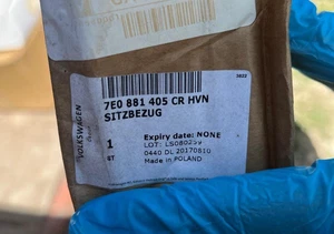 New Genuine Vw Transporter (leatherette) Seat Cover 7E0881405CRHNV - Picture 1 of 1