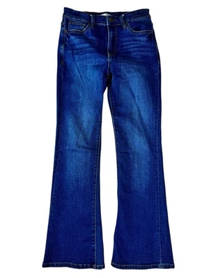 Pantalones de mezclilla acampanados de tiro alto lavado oscuro azul Casey habitual para mujer talla 6/28 Foto 1 de 4