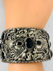 Brazalete Navajo Vintage Plata con Águilas Firmado Guerro Nativo Americano - Imagen 1 de 17