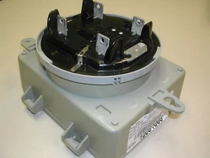 Cannon Technologies 5D25169G07 Capacitor Bank Controller CBC-5010 Used  M10-12 - Picture 1 of 3