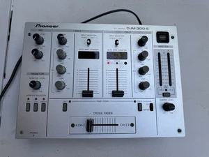 Pioneer DJM-300-S Two Channel DJ Mixer Silver Level Display With BPM Counter - Picture 1 of 2