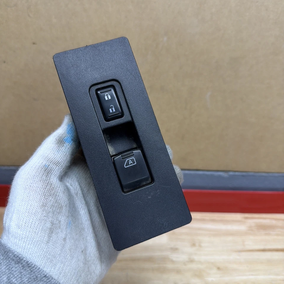 2004–2011 Nissan Titan Front Passenger Side Power Window Switch Control OEM Foto 1 de 4