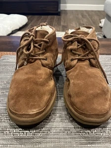 Ugg SN3236 Neumel Brown Short Boots Size 9 - Picture 1 of 12